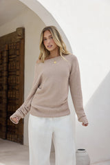 Zuckersüßer schulterfreier Strickpullover Braun
