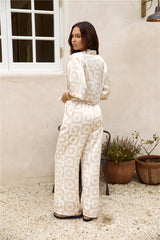 Sonnendurchflutetes Satin-Set Beige