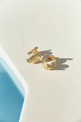 18K vergoldete Aloha Dreams Blumen-Creolen Gold