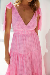 Aurora Glow Pinkes Maxikleid