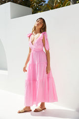 Aurora Glow Pinkes Maxikleid