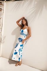 Whirlwind Skies Maxikleid aus Satin in Blau