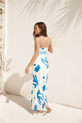 Whirlwind Skies Maxikleid aus Satin in Blau