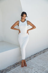 SNDYS Ellery Maxikleid Weiß