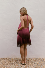 Lost In Wonder Neckholder-Minikleid Pink Ombré