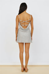 Frühlingsliebe Kleid Grau