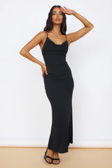 Maxikleid „Pure Delight“ in Schwarz