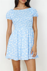 Kleid wie ein Blaukehlchen