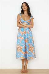 Ganztägiges Midi-Kleid Blau