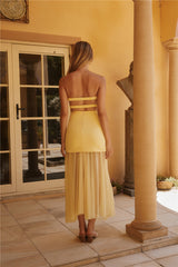 Serene Sands Trägerloses Maxikleid Gelb