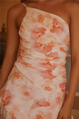 Lush Cascade Rosa geblümtes Maxikleid