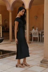 Siren Melody Satin Maxikleid Schwarz