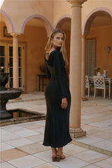Vergissmeinnicht Satin Maxikleid Schwarz