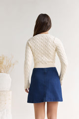 Der exklusive Zopfstrickpullover Cremeweiß