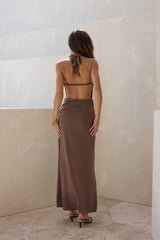 Kiss Journeys Halter-Maxikleid Braun
