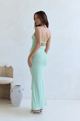 Mesh-Maxikleid „Caught Your Eye“ trägerlos Salbeigrün
