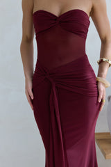 Maxikleid "Caught Your Eye" aus Mesh ohne Träger, Bordeaux