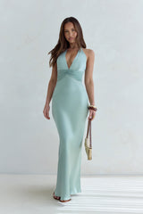 Destinations Maxikleid aus Satin mit Neckholder, Salbeigrün