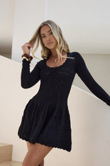 Schönes Portrait Langarm Minikleid Schwarz