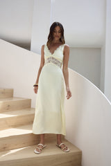 Romantisches Satin-Maxikleid Gelb