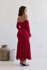 Here For Love schulterfreies Mesh-Maxikleid Rot