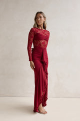 Flirtation Hour Maxikleid aus Spitze mit langen Ärmeln Burgund