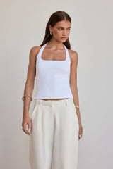 BASE Luxe Rib Simple Silhouette Neckholder-Top Weiß