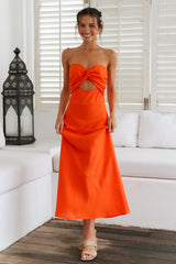 Maxikleid „Glowing And Going“ in Orange