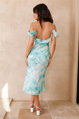Blumenwind Midi-Kleid Grün
