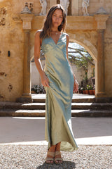 Maxikleid "Young Folks" aus Satin in Salbeigrün