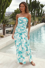 All About You Trägerloses Maxikleid Blau