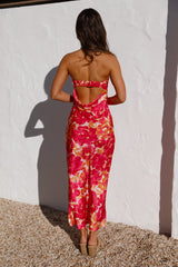 Himbeer-Sommer-Maxikleid mit Blumenmuster