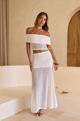 Take My Hand Off Shoulder Crop Top Weiß