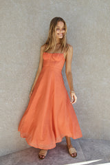 Bestgekleidetes Maxikleid Orange