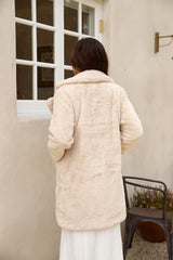 Fuzzy Feeling Coat Beige