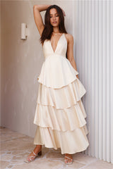 Golden Age Satin Maxikleid Gelb