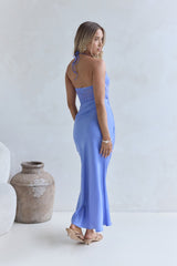 Aurora Dreams Halter Maxikleid aus Spitze in Blau