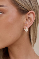 Island Whisper Earrings White Gold